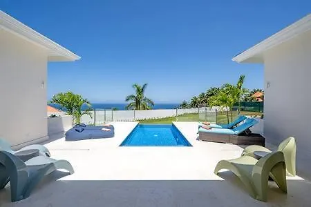 Hospitality Expert El1 Private Pool Chef Montego Bay