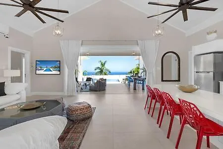 Hospitality Expert El1 Private Pool Chef Villa